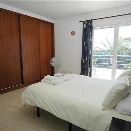 Vila In Puerto Del Carmen Sleeps 6 Includes Swimming Pool Puerto del Carmen (Lanzarote)