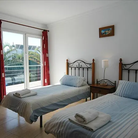 In Puerto Del Carmen Sleeps 6 Includes Swimming Pool Puerto del Carmen (Lanzarote)